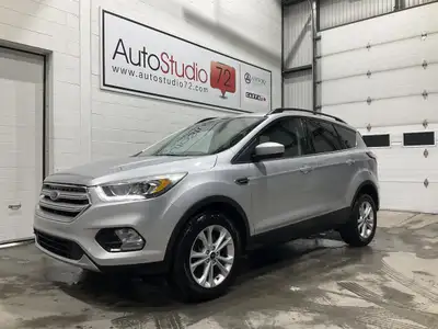 // JAMAIS ACCIDENTÉ! //Ce Ford Escape 2018 version SEL AWD CUIR MAGS CAMERA RECUL A/C CRUISE est un...