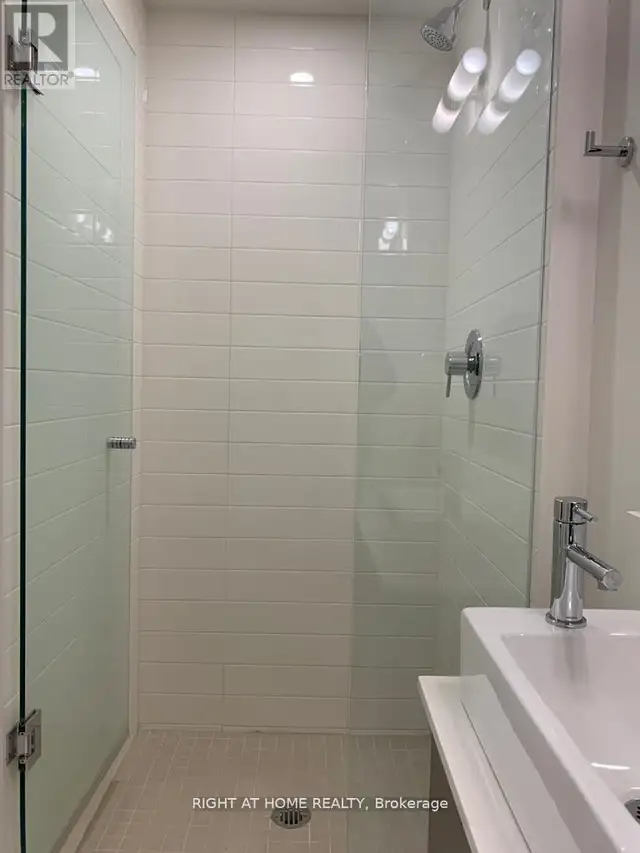 1416W - 27 BATHURST STREET Toronto (Waterfront Communities), Ont in Long Term Rentals in City of Toronto - Image 9