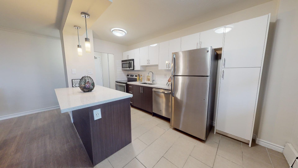 Apartment for Rent at Stoney Creek, Hamilton 3