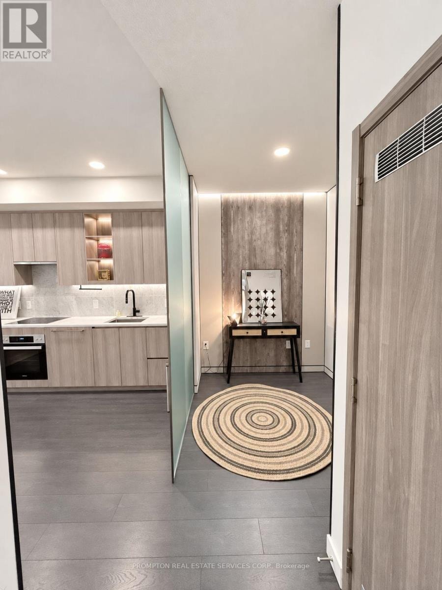 907 - 85 MCMAHON DRIVE Toronto (Bayview Village), Ontario 4