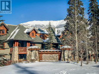 204, 170 Crossbow Place Canmore, Alberta