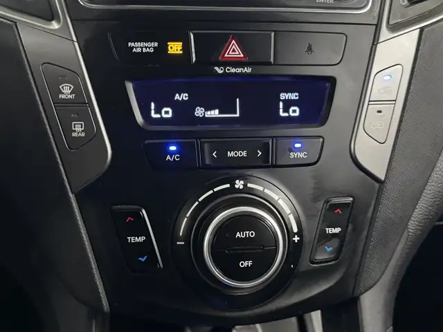 2017 Hyundai Santa Fe Sport AWD 4dr 2.4L Premium in Cars & Trucks in Longueuil / South Shore - Image 27