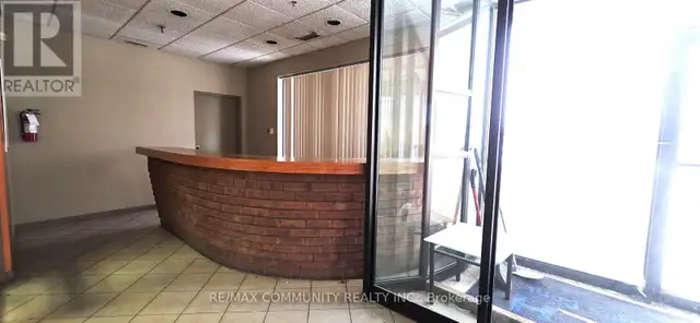55 FRESHWAY DRIVE Vaughan (Concord), Ontario in Commercial & Office Space for Rent in Markham / York Region - Image 5