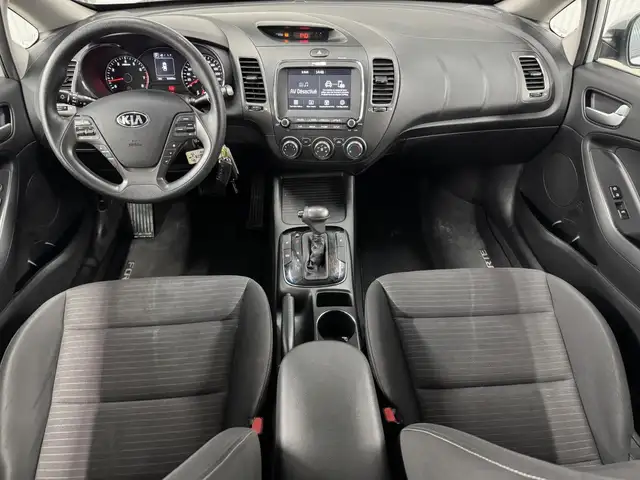 KIA Forte LX 2018 a vendre in Cars & Trucks in Shawinigan - Image 19