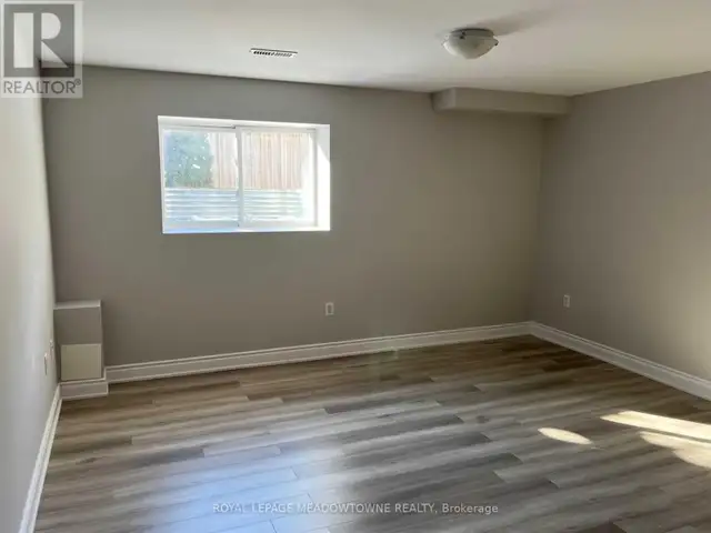 BASEMENT - 340 TONELLI LANE Milton (HA Harrison), Ontario in Long Term Rentals in Oakville / Halton Region - Image 4