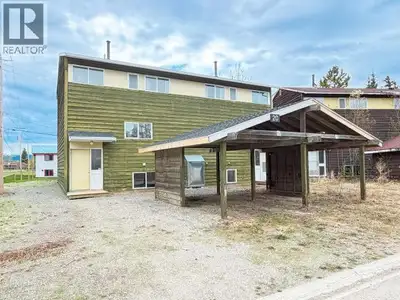 Move-in-ready side-by-side duplex. The building has been nicely updated with interior paint, laminat...