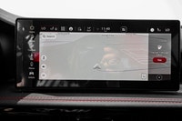 This Dodge Hornet has a powerful Intercooled Turbo Premium Unleaded I-4 2.0 L/122 engine powering th... (image 8)