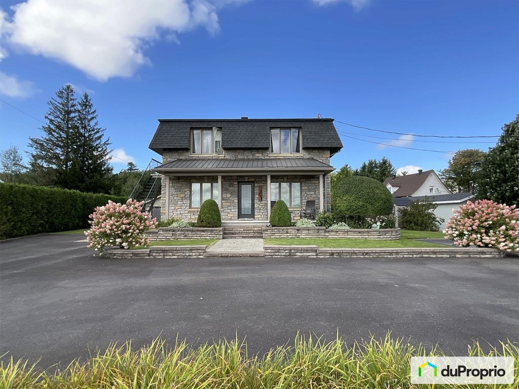 $645,000 - 2 Storey for sale in Levis — photo 1