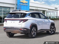 Experience effortless driving with this 2023 Hyundai Tucson Hybrid Ultimate, boasting a pristine Cry... (image 4)