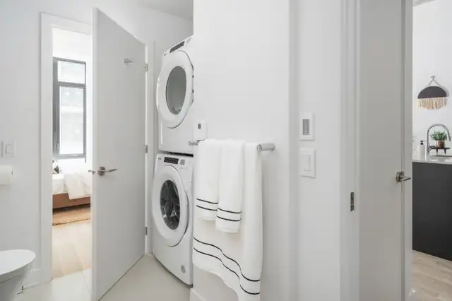 4.5 condo appartement neuf locatif Ville-Marie-Jacques in Long Term Rentals in City of Montréal - Image 26