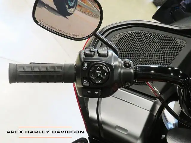 2025 Harley-Davidson FLTRX - Road Glide in Sport Touring in Cambridge - Image 11