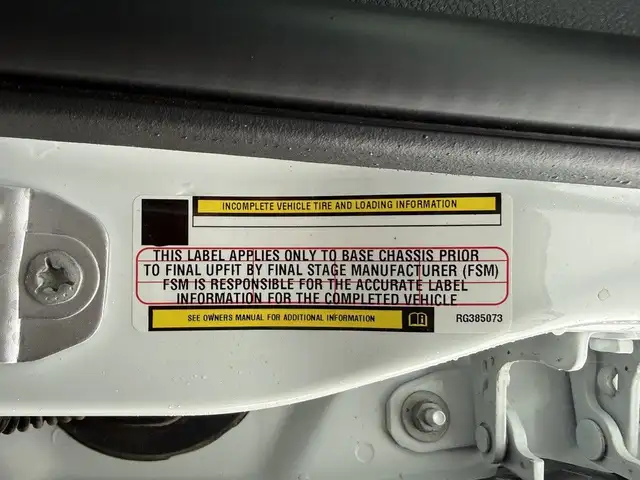 2024 Ram 5500 Heavy Duty Laramie 4x4 Crew Cab Cummins Service Tr in Heavy Trucks in Regina - Image 80