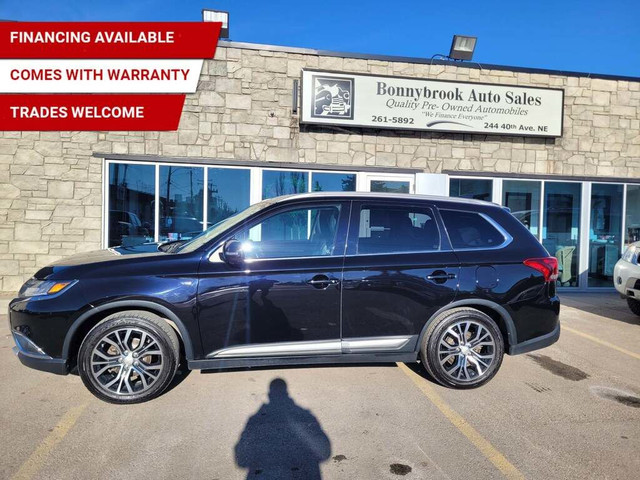 2017 Mitsubishi Outlander S-AWC/4X4/GT/LEATHER/SUNROOF/BACK UP C in Cars & Trucks in Calgary
