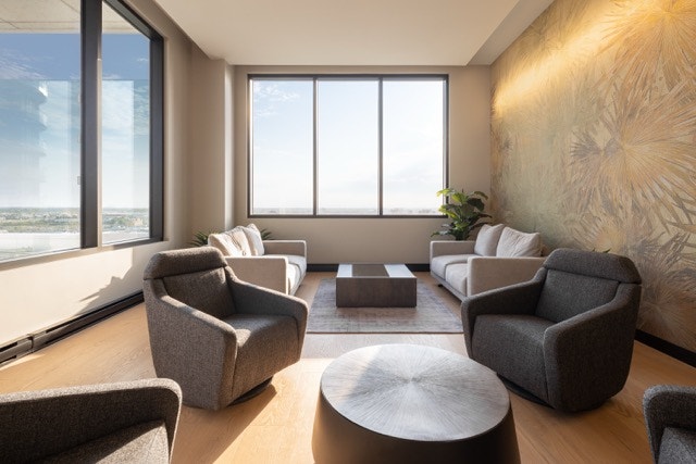 Central Parc Laval - 2 Bedroom Penthouse (Camellia Royale) Apart 5