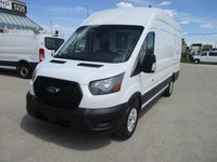 V6 , High Roof with long body style, auto ,air ,cruise, tilt ,pw ,pl,Nav with Bluetooth media radio.... (image 1)