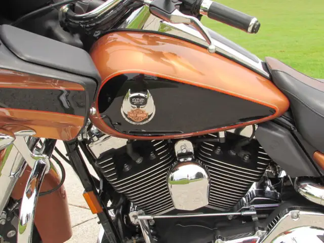 2008 Harley-Davidson FLTR Road Glide Low 49,000 KM Heated Grips, in Powerboats & Motorboats in Leamington - Image 21