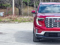 All Wheel Drive for confident handling - Premium Audio System for superior sound - Adaptive Cruise C... (image 4)