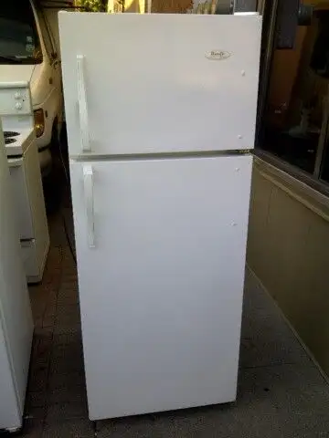 Fridge and Freezer. Apt size. White/Stainless. in Refrigerators in City of Toronto - Image 6