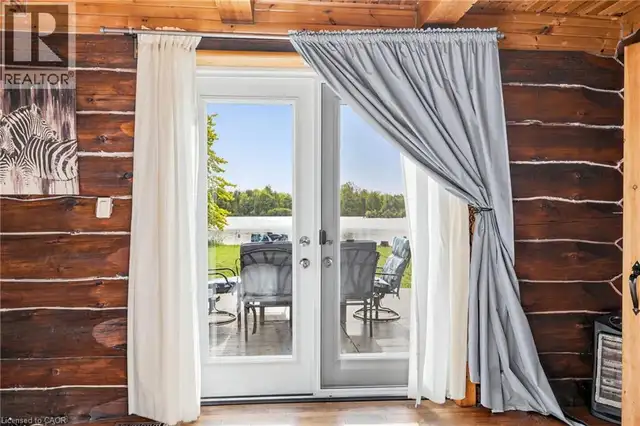 678 CHANTLER Road Pelham, Ontario in Houses for Sale in St. Catharines - Image 36
