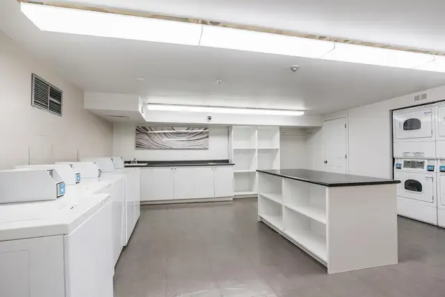 Tyandaga Terrace Apartments - 2 Bedroom available at 1440 Tyanda in Long Term Rentals in Oakville / Halton Region - Image 14
