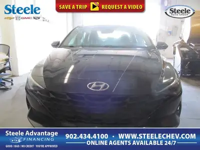 This 2021 Hyundai Elantra Preferred is a smart compact sedan for daily driving in Dartmouth. It pair...