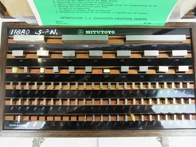 Pylon Gauge Blocks Mitutoyo Gauge Blocks Condition : Used ___________________ TERMS AND CONDITIONS F...