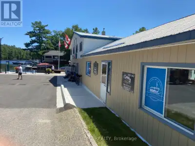 Seller says bring all offers. Prime Commercial & Residential Opportunity on the Severn River, Live,...