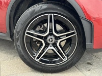 Humberview Volkswagen on the Queensway This 2022 Mercedes-Benz GLC 300 4MATIC stands out in a stunni... (image 8)