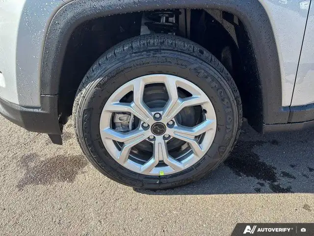 2026 Jeep Compass North in Cars & Trucks in Moncton - Image 11