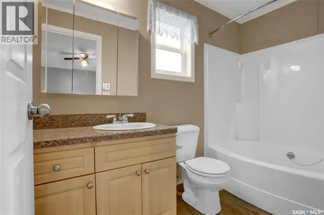 F2 1455 9th AVENUE NE Moose Jaw, Saskatchewan in Houses for Sale in Moose Jaw - Image 32