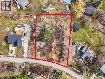 Build your dream home on this selectively cleared lake view lot! Welcome to 325 Kildare Way, a rare...