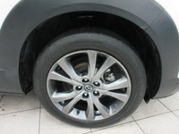 MAZDA CX-30 GT EDITION AWD GPS NAVIGATION / TOIT OUVRANT ÉLECTRIQUE / CAMÉRA 360 DEGRÉ / INTÉRIEUR E... (image 4)