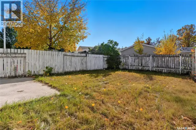 119 - 121 Olmstead ROAD Saskatoon, Saskatchewan in Houses for Sale in Saskatoon - Image 24