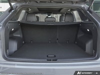 This Volkswagen Atlas Cross Sport has a dependable Intercooled Turbo Regular Unleaded I-4 2.0 L/121... (image 8)