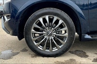 . . . . 5.6 L 8 Cyl Engine Vehicle Options: Lane Control, Apple Or Android Auto, Rear Back Up Camera... (image 8)