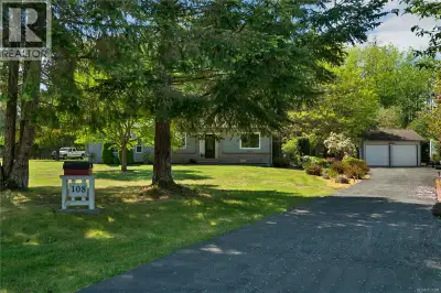 Tucked away on a peaceful no-through road, this hidden gem offers the perfect blend of privacy, sere...