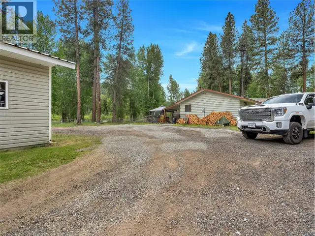 2035 Princeton Summerland Road Princeton, British Columbia in Land for Sale in Penticton - Image 10