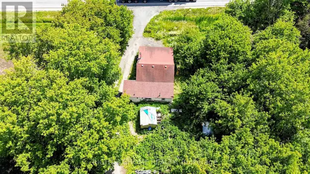 2884 COUNTY RD 89 Innisfil, Ontario in Houses for Sale in Barrie - Image 18