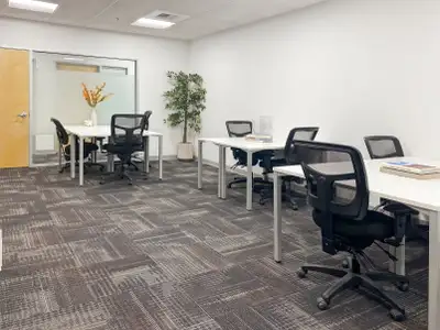 Flexible large office for rent designed to accommodate 50 people at Regus Benchmark Business Centre....