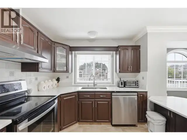 660 Wiltse Boulevard Penticton, British Columbia in Houses for Sale in Penticton - Image 18
