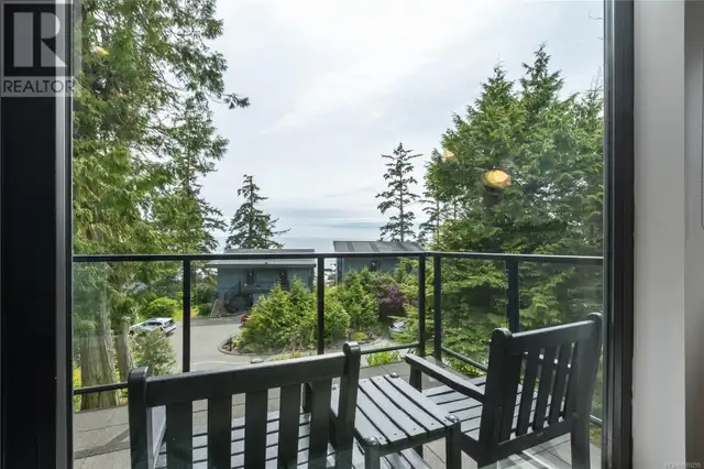 2004 596 Marine Dr Ucluelet, British Columbia in Condos for Sale in Port Alberni - Image 14