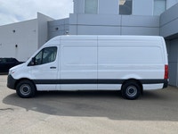 Ask for the Internet Department for more information or book your test drive today! AMVIC Licensed D... (image 1)