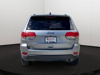 This Jeep Grand Cherokee has a dependable Regular Unleaded V-6 3.6 L/220 engine powering this Automa... (image 4)
