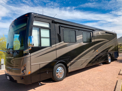 Newmar 40' Motorhome