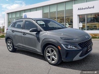 This Hyundai Kona boasts a Regular Unleaded I-4 2.0 L/122 engine powering this Variable transmission... (image 6)