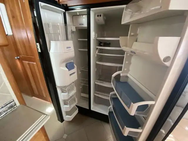 2006 Holiday Rambler Navigator 43PBQ in RVs & Motorhomes in Kelowna - Image 12