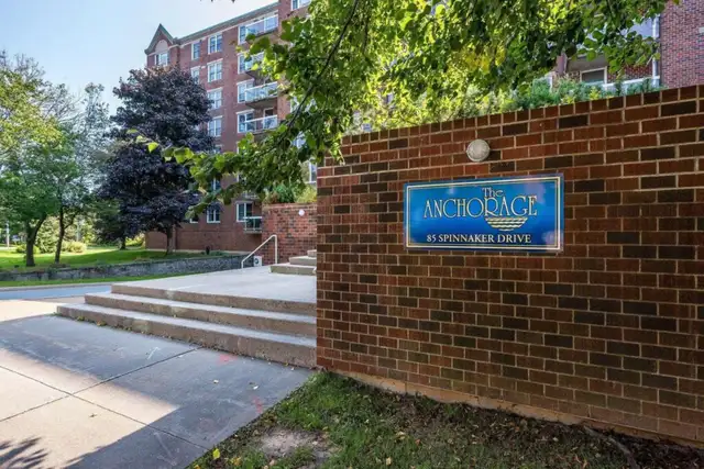 25-062 Lovely furnished condo in Halifax in Short Term Rentals in City of Halifax - Image 20