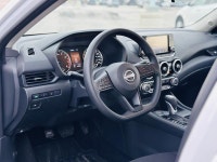 Low Mileage, Heated Seats, Apple CarPlay, Android Auto, Blind Spot Detection, Lane Departure Warning... (image 5)