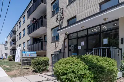 Semi-renovated Akelius studio apartment for rent. Located near Broadview and Cosburn in the East Yor...