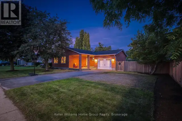 273 COLBORNE STREET Centre Wellington (Elora/Salem), Ontario in Houses for Sale in Kitchener / Waterloo - Image 5